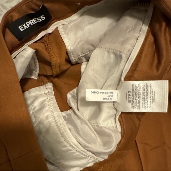 Express Women’s Tan High Rise Pants - Picture 6 of 9